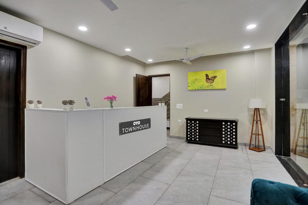 Townhouse Xanthe 호텔 노이다 외부 사진